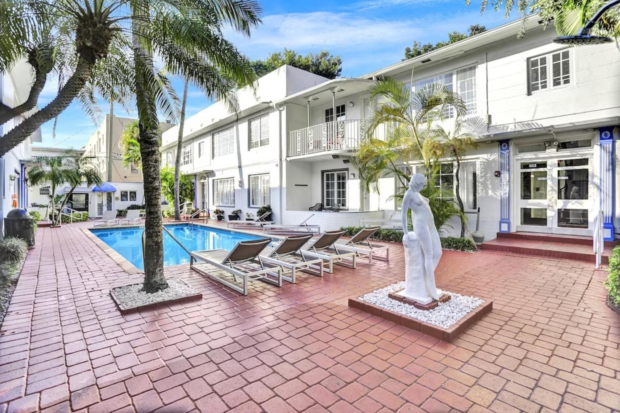 Courtyard Apartments Part Of The Oasis Casita Collection マイアミビーチ エクステリア 写真