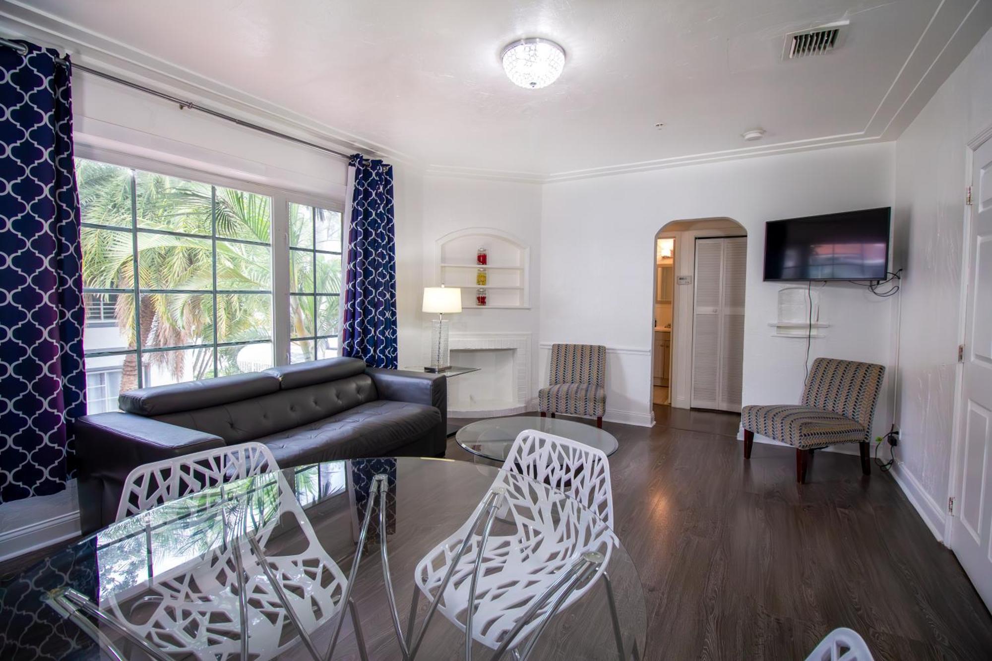Courtyard Apartments Part Of The Oasis Casita Collection マイアミビーチ エクステリア 写真