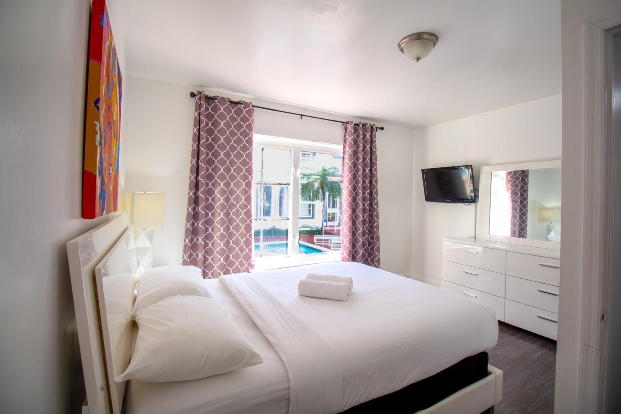 Courtyard Apartments Part Of The Oasis Casita Collection マイアミビーチ エクステリア 写真